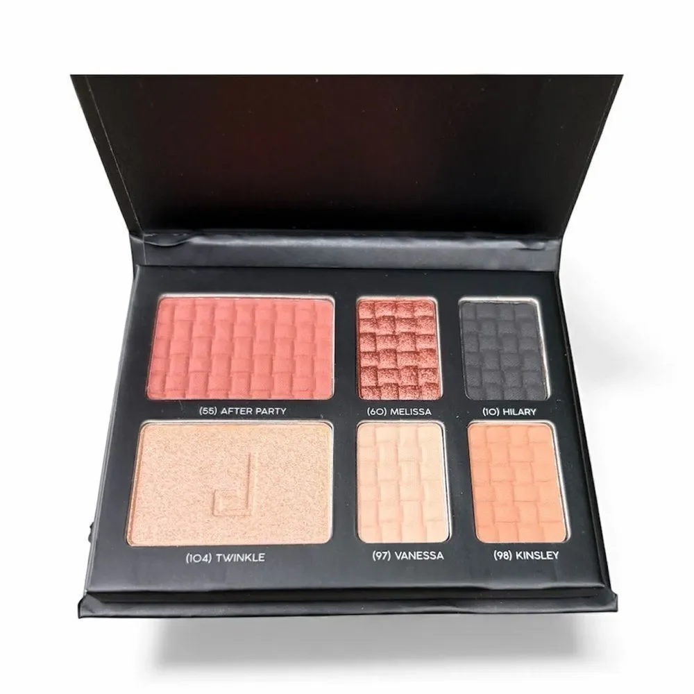 Doucce on the Go Palette Eyeshadow/Highlighter/Blush New Makeup Beauty